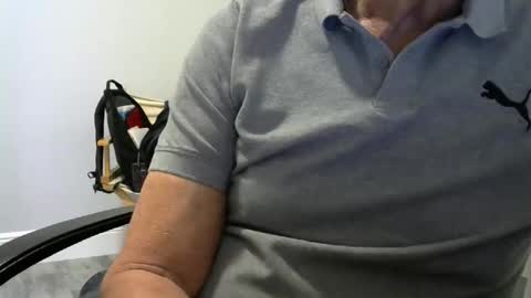 Ossi online show from 10.27.25