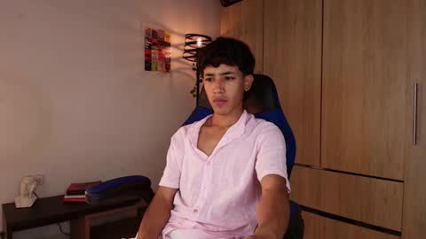 ostin 18hot online show from 01.23.25