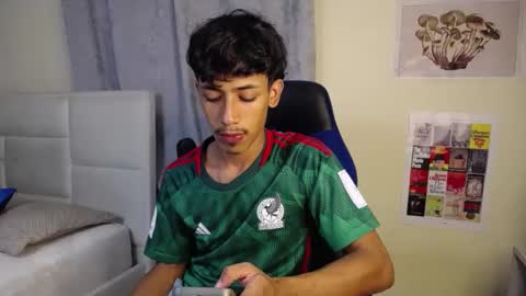 ostin 18hot online show from 09.15.25