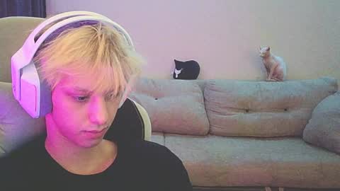 Ostin online show from 12.23.24