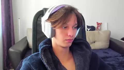 Ostin online show from 10.21.25