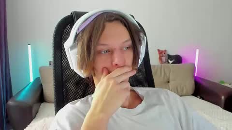 Snapshot of ostin_meoww chatting on 02.01.26 Ostin online show from 02.01.26