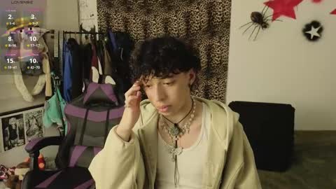Snapshot of otter_star chatting on 06.02.26 Princces Albert online show from 06.02.26