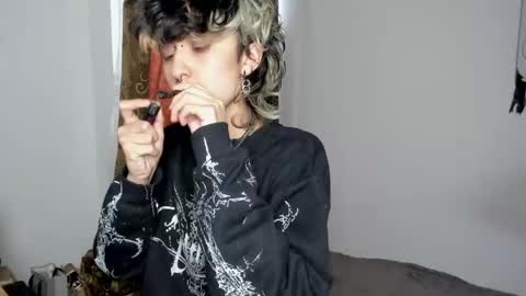 Snapshot of ottoyan_ chatting on 01.29.25 Otto 3 online show from 01.29.25