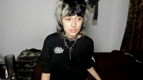 Snapshot of ottoyan_ chatting on 02.26.25 Otto 3 online show from 02.26.25