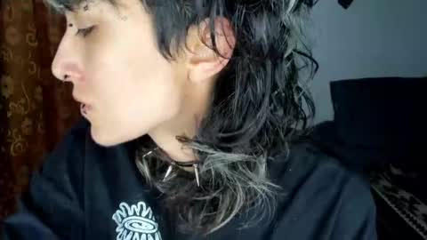 Snapshot of ottoyan_ chatting on 09.10.25 Otto 3 online show from 09.10.25