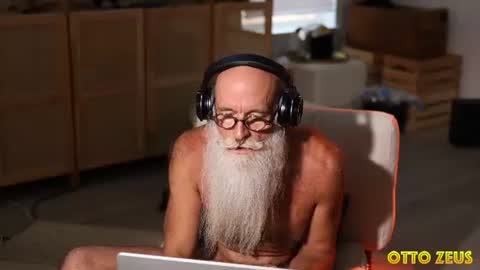 Snapshot of ottozeus chatting on 07.14.26 Otto Zeus online show from 07.14.26