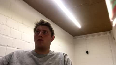 outflayd online show from 03.08.26