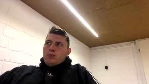 outflayd online show from 03.25.26