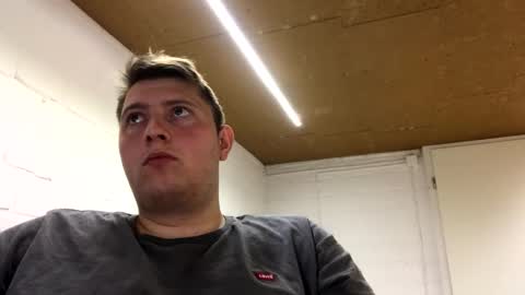 outflayd online show from 04.19.26