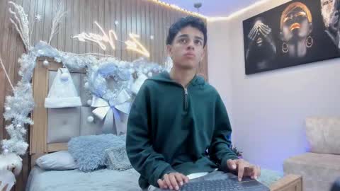 Owen Johnson online show from 12.22.25