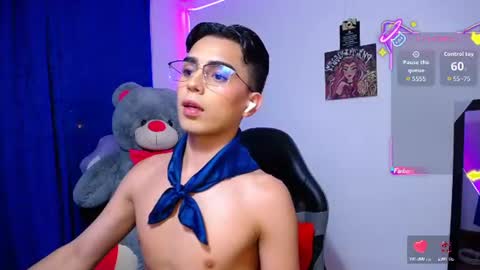 Snapshot of owenblue__ chatting on 07.05.26 Owen Independent model online show from 07.05.26
