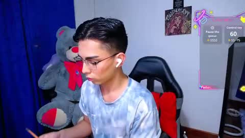 Snapshot of owenblue__ chatting on 07.07.26 Owen Independent model online show from 07.07.26