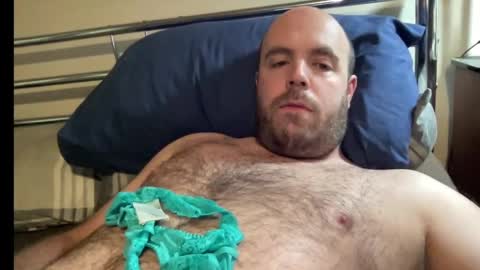 Owen2022 online show from 03.06.25