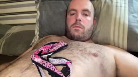 Owen2022 online show from 12.22.25