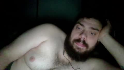 Snapshot of oxyntesiv chatting on 12.18.24 oxyntesiv online show from 12.18.24