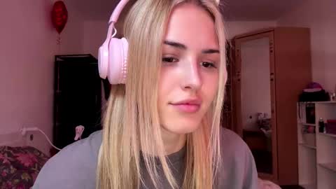 Eva online show from 03.05.26