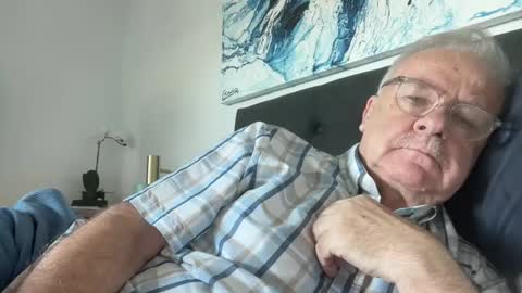 Snapshot of ozhairybearxxxx chatting on 12.10.24 ozhairybearxxxx online show from 12.10.24