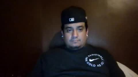 Snapshot of ozlo chatting on 10.21.25 ozlo online show from 10.21.25