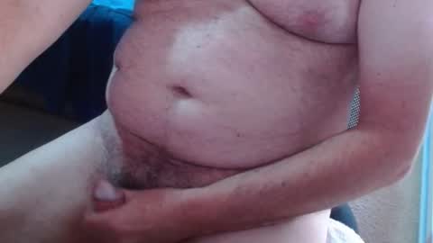 Snapshot of ozzieozzieoi chatting on 10.07.25 HairyolOz online show from 10.07.25