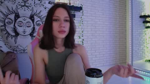 Snapshot of p0rsche911 chatting on 12.08.24 Alice online show from 12.08.24