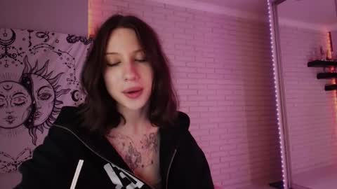 Snapshot of p0rsche911 chatting on 12.15.24 Alice online show from 12.15.24