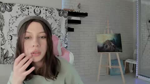 Snapshot of p0rsche911 chatting on 03.07.25 Alice online show from 03.07.25