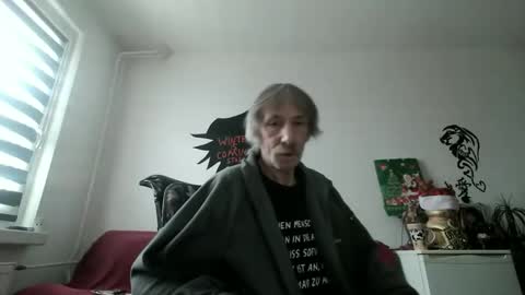 p83291869 online show from 02.01.26