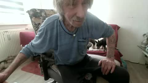 p83291869 online show from 03.02.26