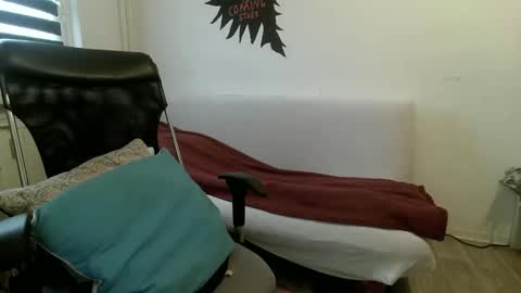 p83291869 online show from 04.19.26