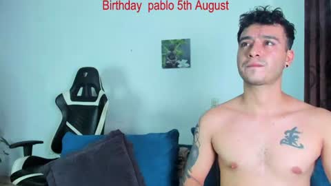 Snapshot of p_jhon chatting on 07.30.26 P online show from 07.30.26
