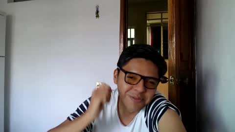 Snapshot of pablo2147311 chatting on 02.19.26 pablo2147311 online show from 02.19.26