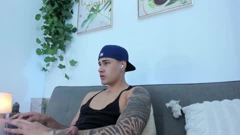 Javi    online show from 02.04.26