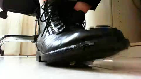 Pablo Meness online show from 02.28.25