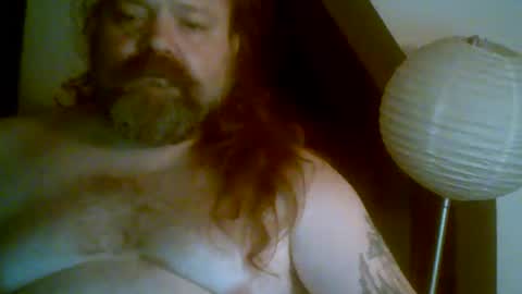 Snapshot of pakomag69 chatting on 10.14.25 pakomag69 online show from 10.14.25