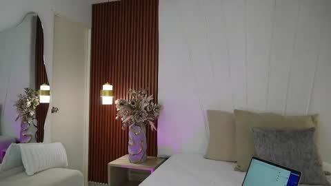 Palmer Joness online show from 09.17.25