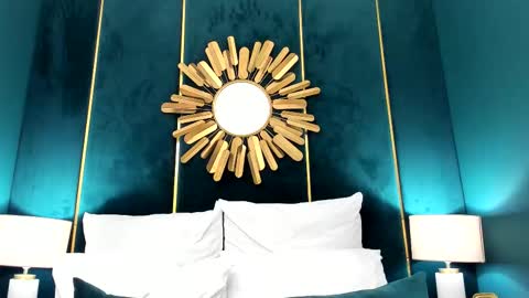 Kate online show from 10.30.25