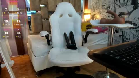 PALOMA 3 online show from 10.28.25