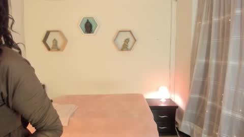 Paloma  online show from 11.23.25