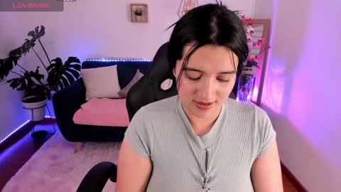 Snapshot of pamela_cheverry chatting on 02.06.25 Pamela online show from 02.06.25