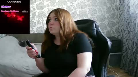 Snapshot of pamela_passion chatting on 02.13.25 pamela_passion online show from 02.13.25