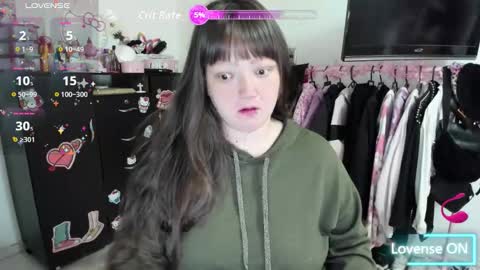 Snapshot of pamela_sweet_tcw chatting on 09.17.25 ..... online show from 09.17.25