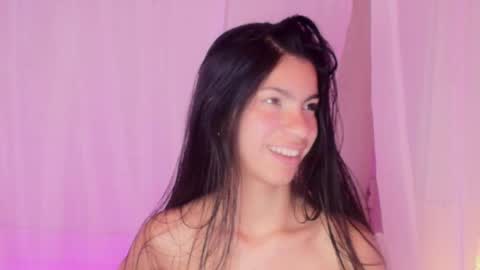 Snapshot of pamelaascott chatting on 01.18.25 P A M online show from 01.18.25