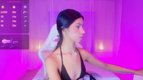 Snapshot of pamelaascott chatting on 02.25.25 P A M online show from 02.25.25