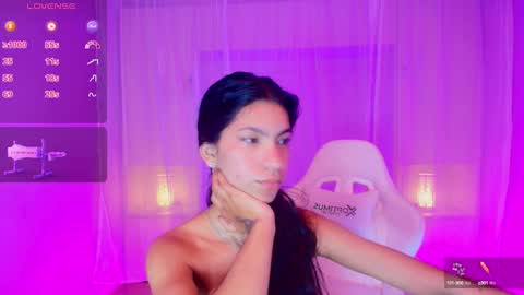 Snapshot of pamelaascott chatting on 02.25.25 P A M online show from 02.25.25