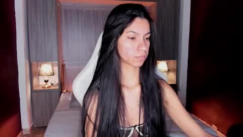 Snapshot of pamelaascott chatting on 10.08.25 P A M online show from 10.08.25