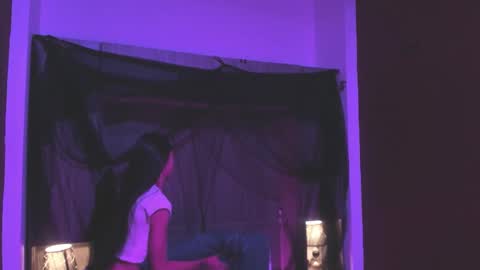 Snapshot of pamelaascott chatting on 11.13.25 P A M online show from 11.13.25