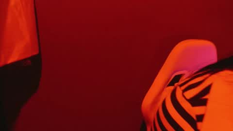 Snapshot of pamelaascott chatting on 11.29.25 P A M online show from 11.29.25