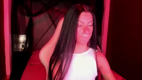 Snapshot of pamelaascott chatting on 11.30.25 P A M online show from 11.30.25