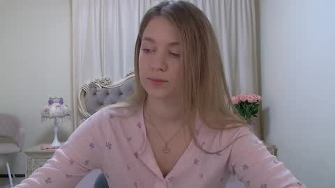 Pamela Blair online show from 03.11.26